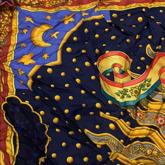 Hermès Silk Scarf - Picture 6 of 8